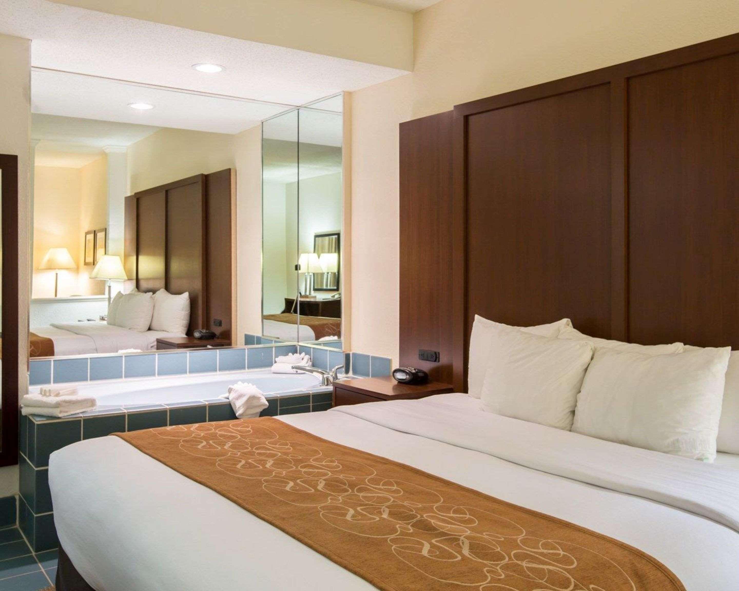 Comfort Suites Cumming-Atlanta Near Northside Hospital Forsyth Extérieur photo