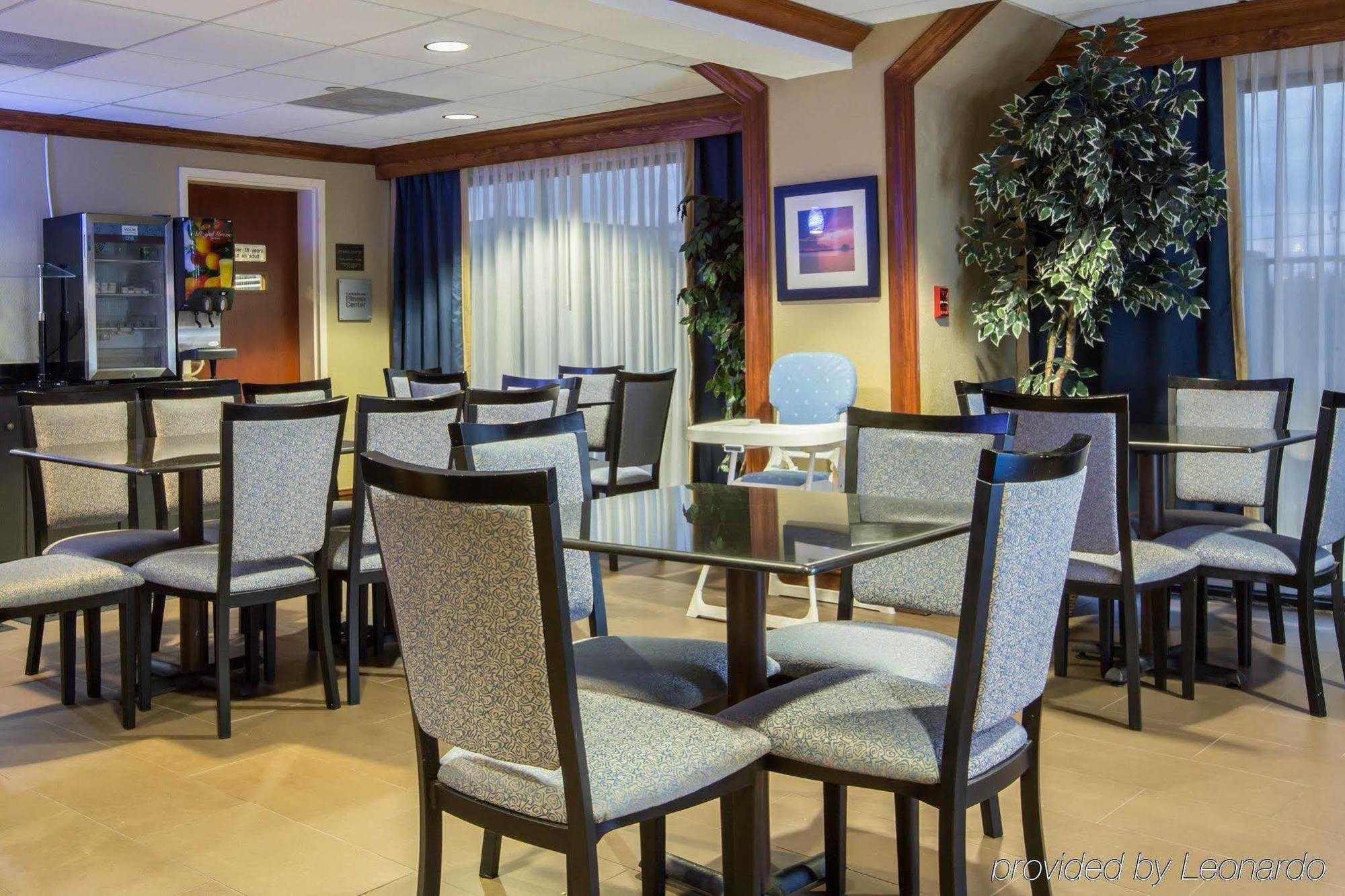 Comfort Suites Cumming-Atlanta Near Northside Hospital Forsyth Extérieur photo